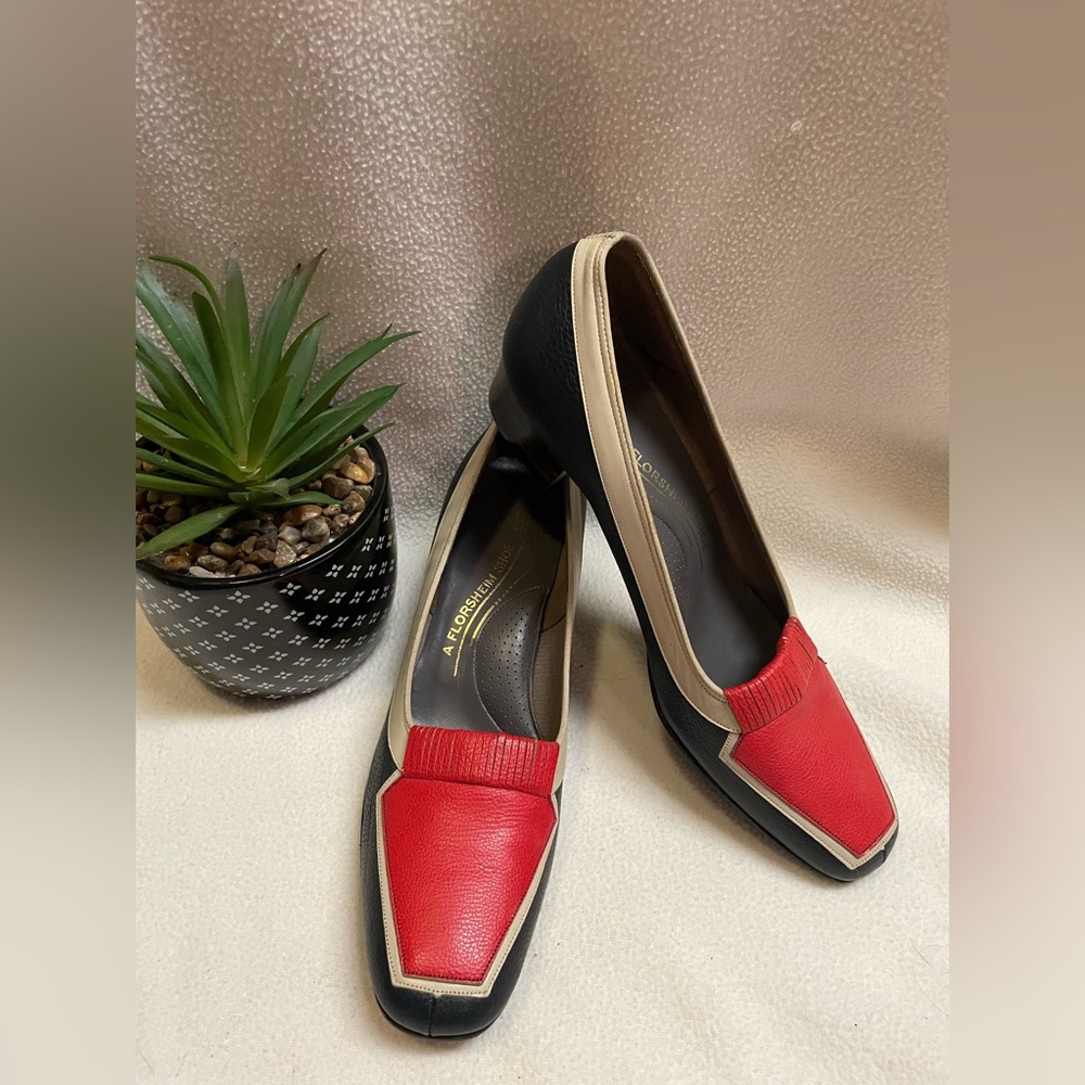 FLORSHEIM heels